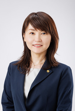 藤坂社会保険労務士事務所 代表 藤坂 優子